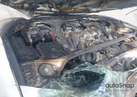 2003 Lexus Es 300 from USA, damaged, VIN JTHBF30GX36005776